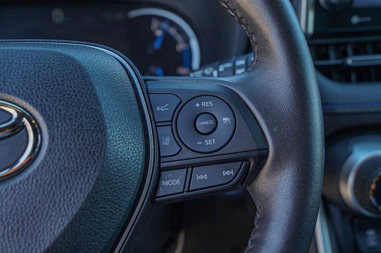 Used 2022 Toyota RAV4 XSE image 14