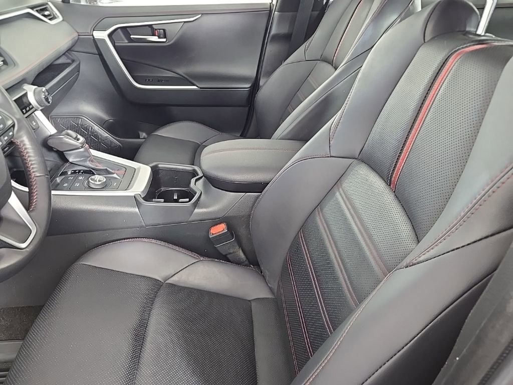 Used 2024 Toyota RAV4 XSE w/ Premium Package image 16