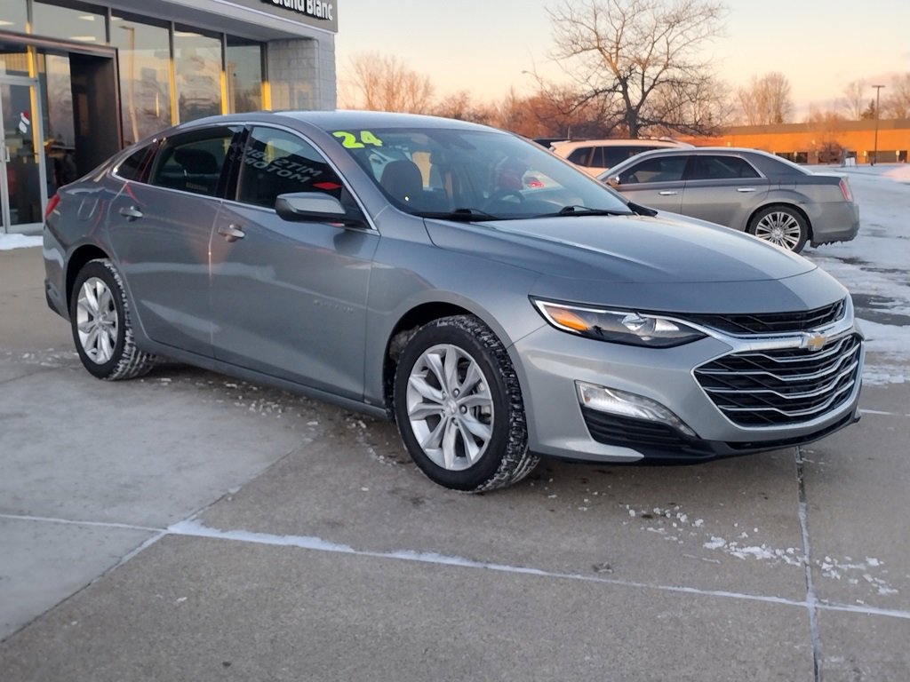 Used 2024 Chevrolet Malibu LT image 11