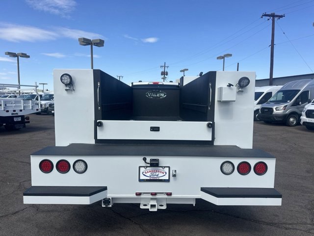 New 2023 Ford F550 2WD Regular Cab Super Duty image 3