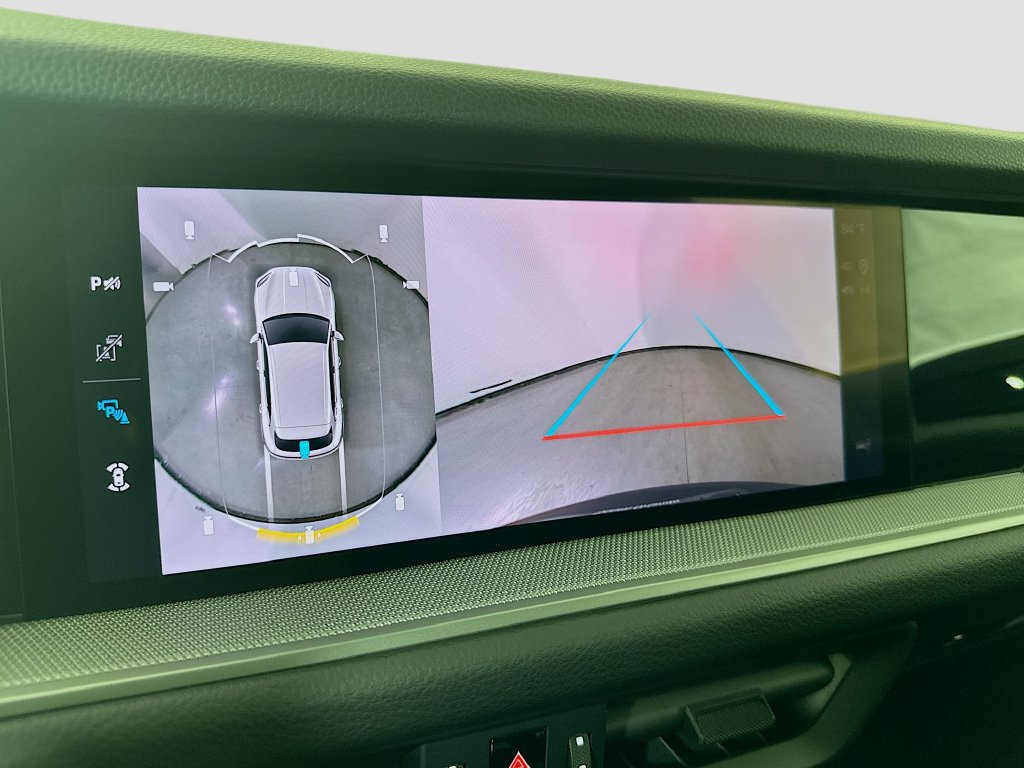 New 2026 Porsche Cayenne AWD/4WD image 17