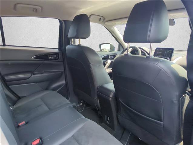 Used 2023 Mitsubishi Eclipse Cross SE AWD/4WD image 28