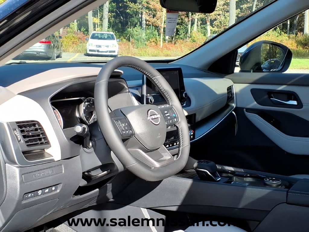 New 2027 Nissan Rogue SV AWD/4WD image 8