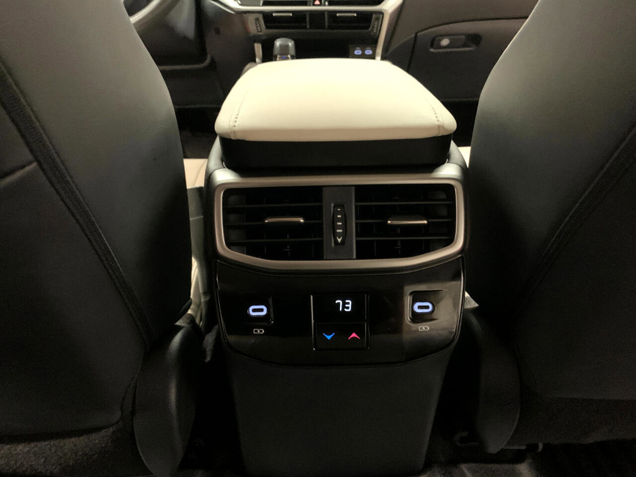 Used 2024 Lexus RX 350 FWD image 34