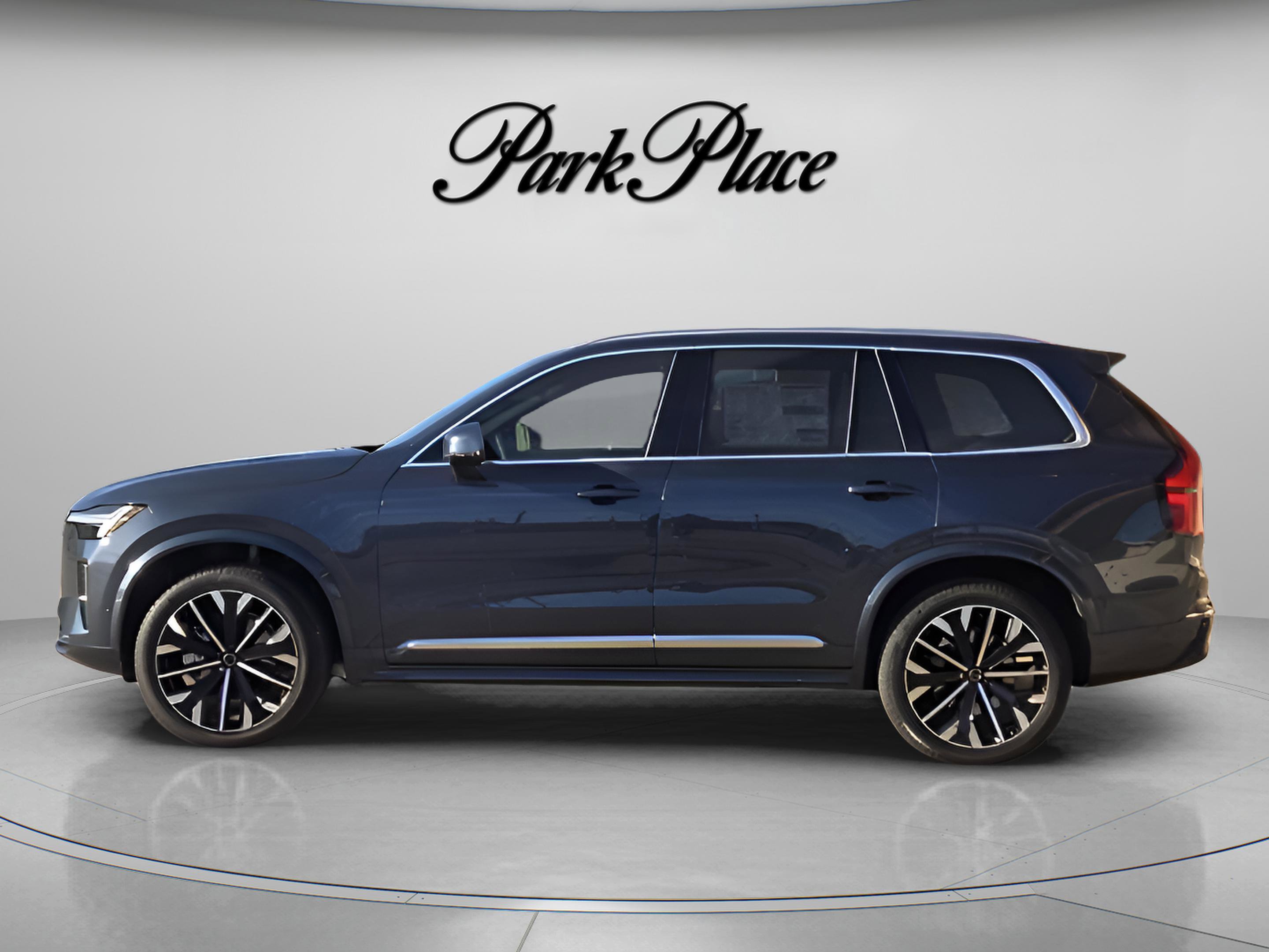 Used 2026 Volvo XC90 B6 Plus w/ Protection Package Premier AWD/4WD image 2