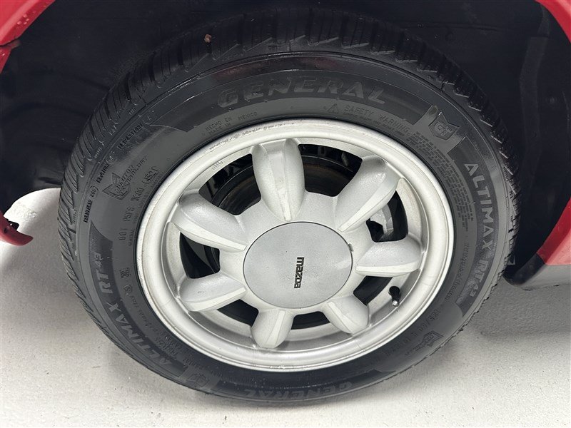 Used 1990 MAZDA MX-5 Miata RWD image 20