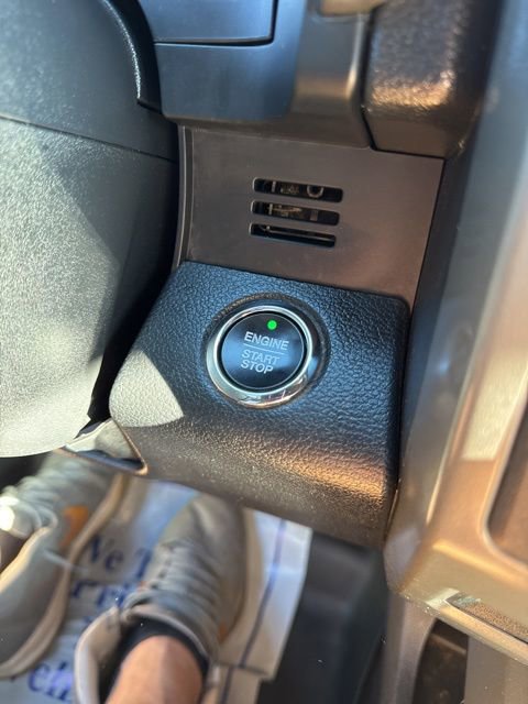 Used 2019 Ford Expedition XLT w/ Equipment Group 201A AWD/4WD image 22