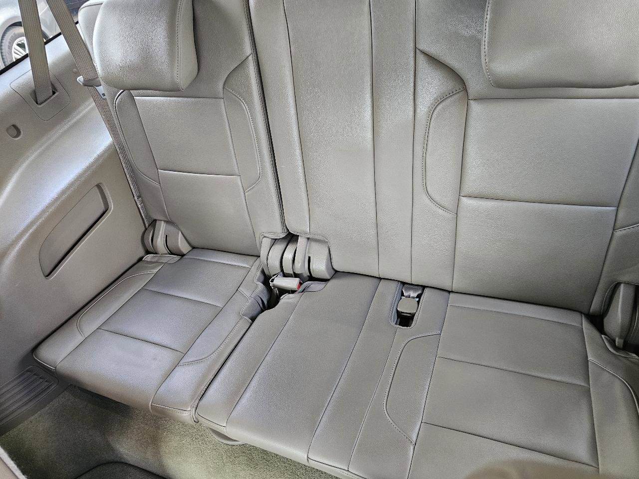 Used 2016 Chevrolet Suburban LT w/ Texas Edition Package RWD image 16