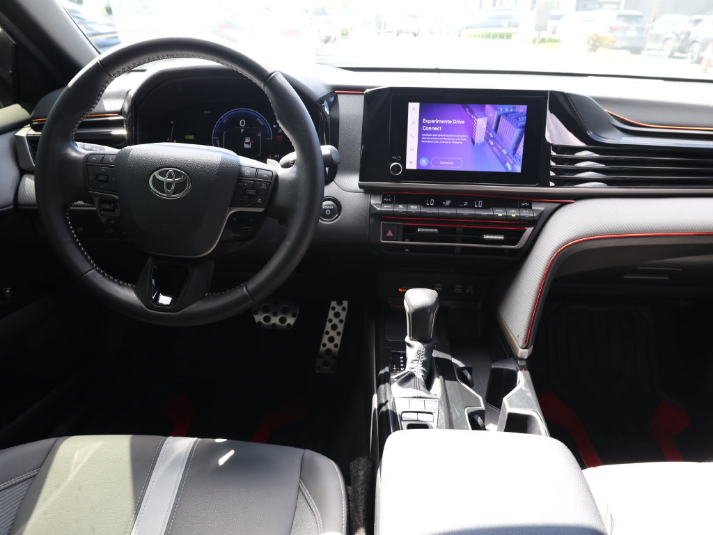 Used 2025 Toyota Camry SE w/ Convenience Package FWD image 20