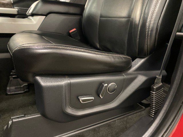 Used 2017 Ford F250 Lariat w/ Chrome Package image 17