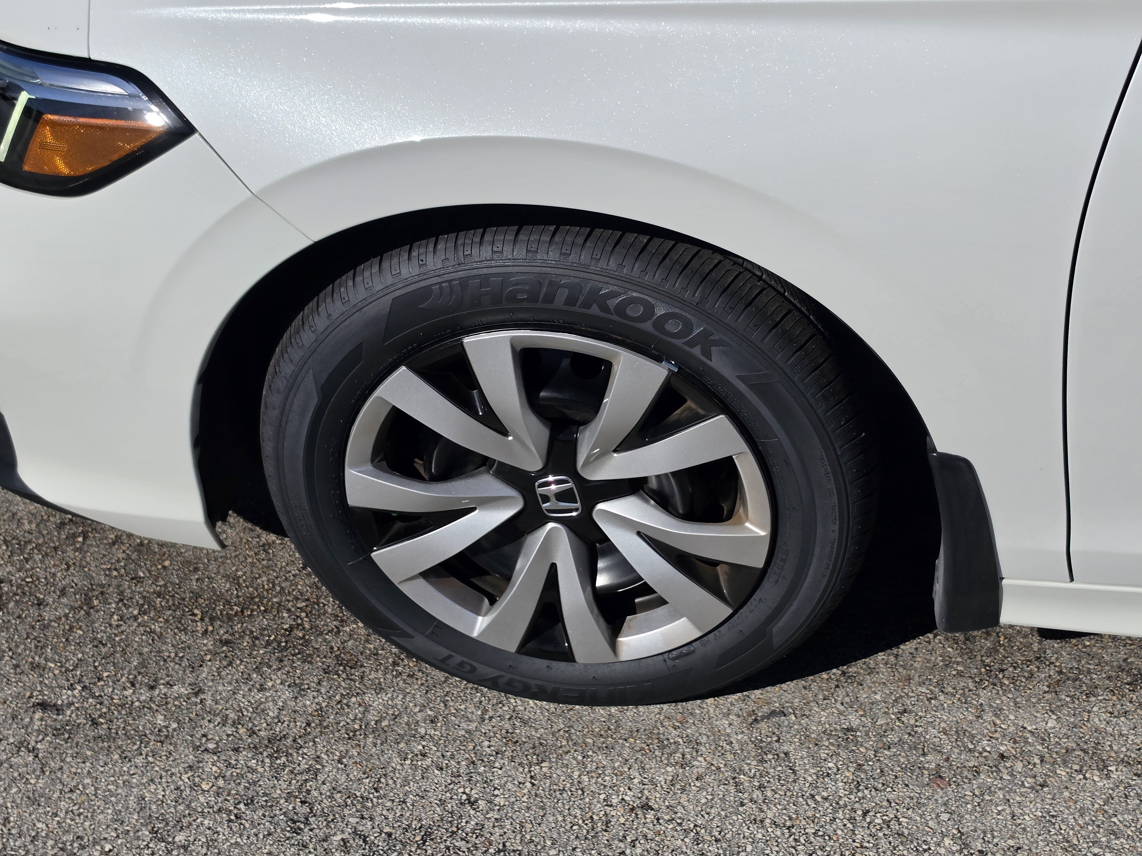 Used 2024 Honda Civic LX image 7