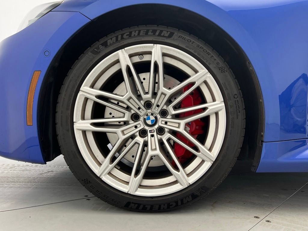 Used 2025 BMW M2 w/ Lighting Package image 23