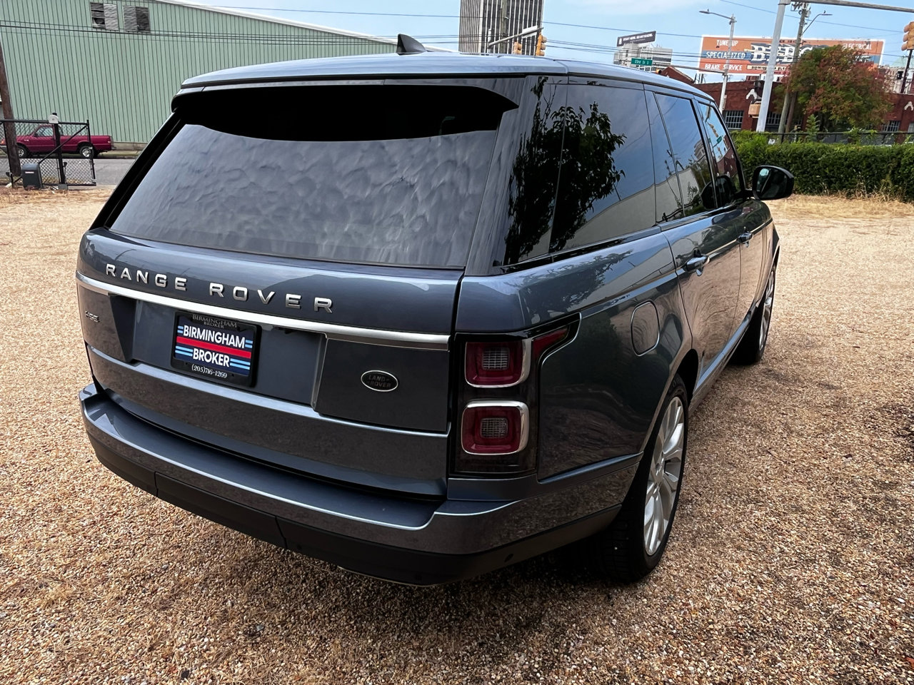 Used 2019 Land Rover Range Rover HSE image 9