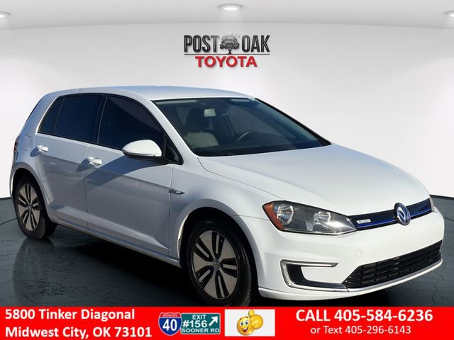 Used 2016 Volkswagen e-Golf SE w/ DC Fast Charging Package