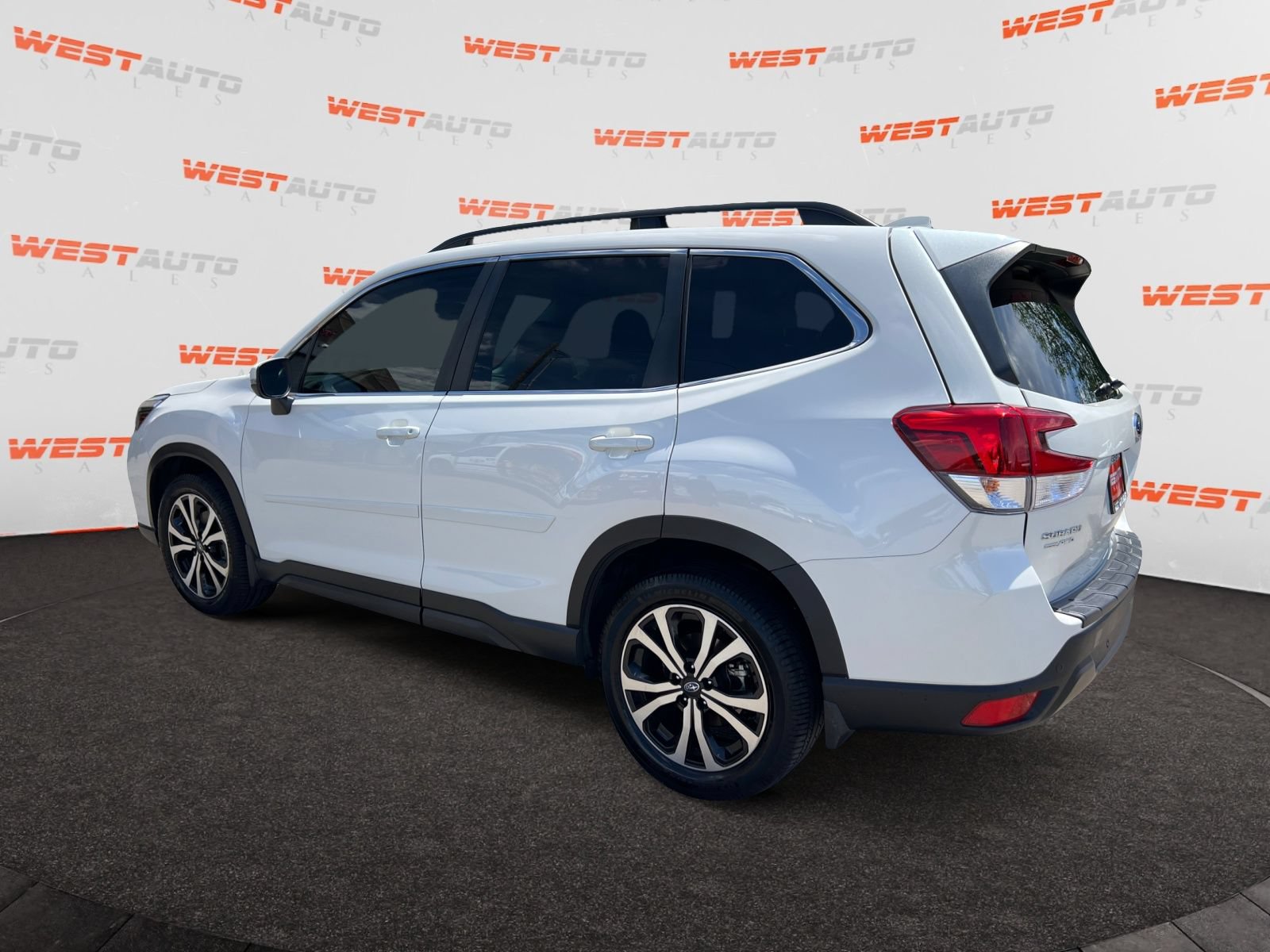 Used 2021 Subaru Forester Limited w/ Popular Package #3 AWD/4WD image 3