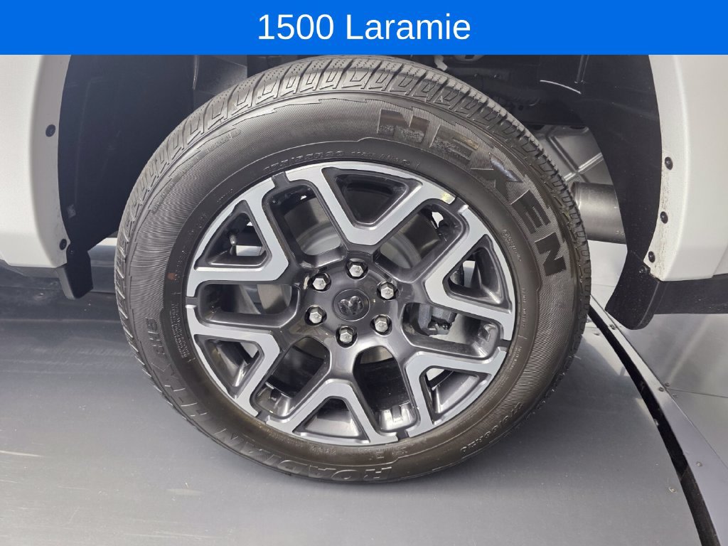 Used 2026 RAM 1500 Laramie AWD/4WD image 16