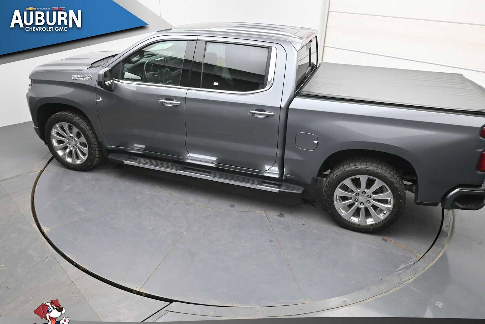 Used 2021 Chevrolet Silverado 1500 High Country w/ Technology Package image 27