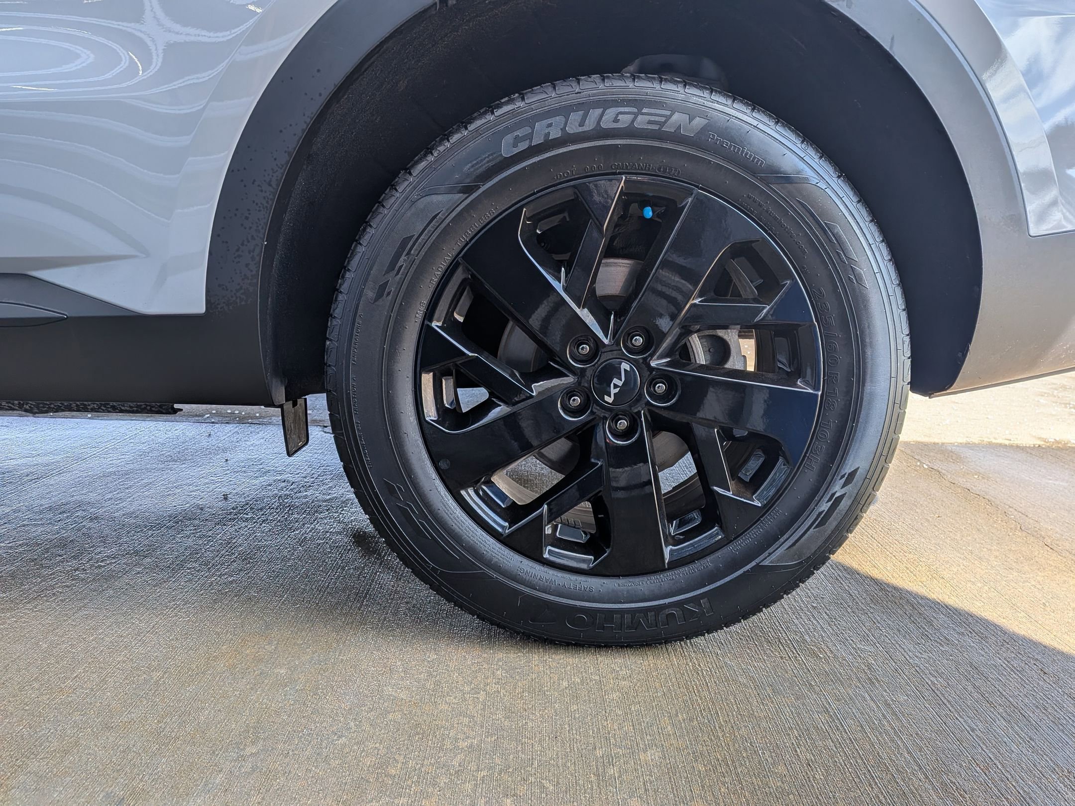 Used 2023 Kia Sorento S image 34