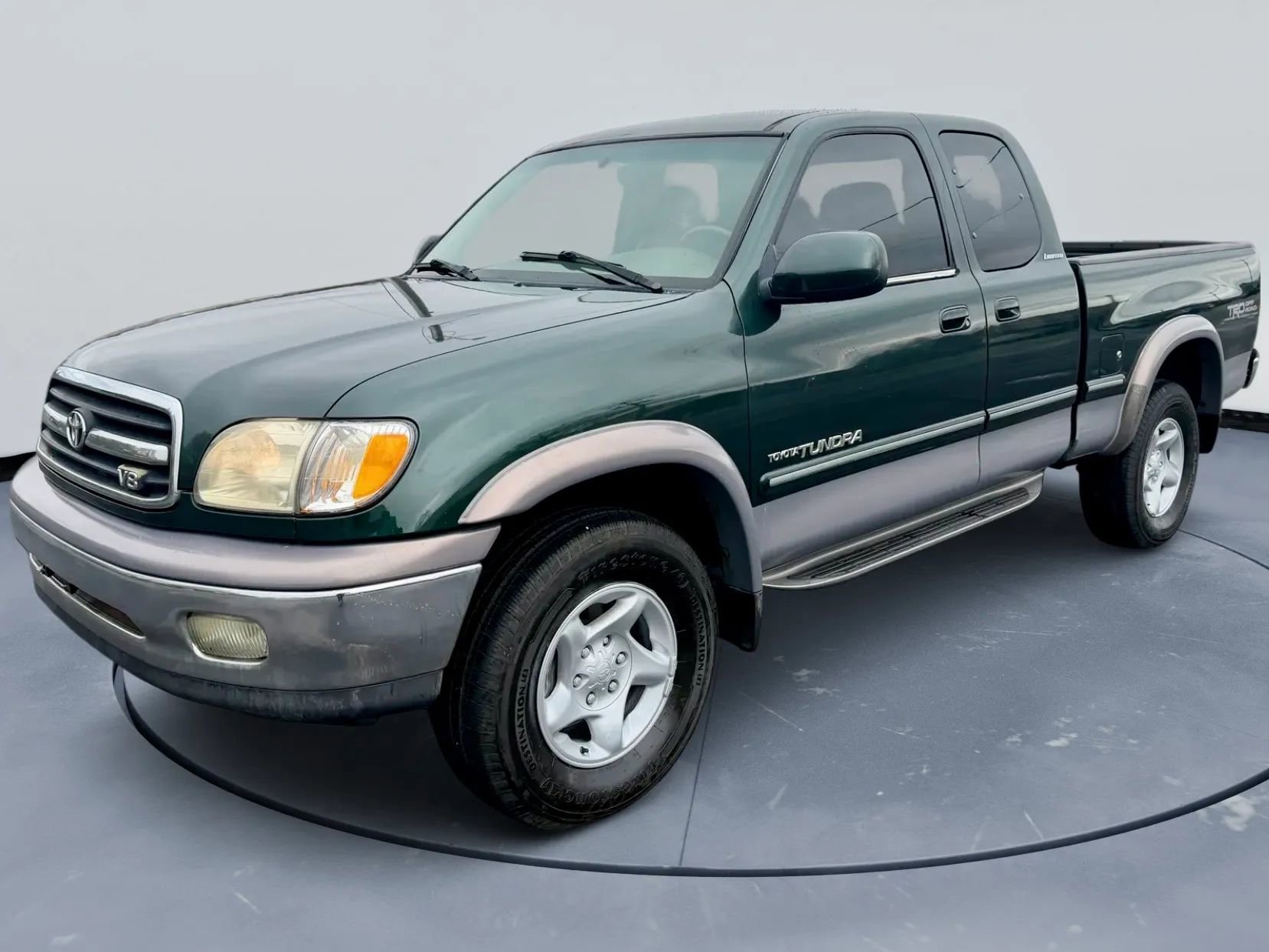 Used 2001 Toyota Tundra Limited image 2