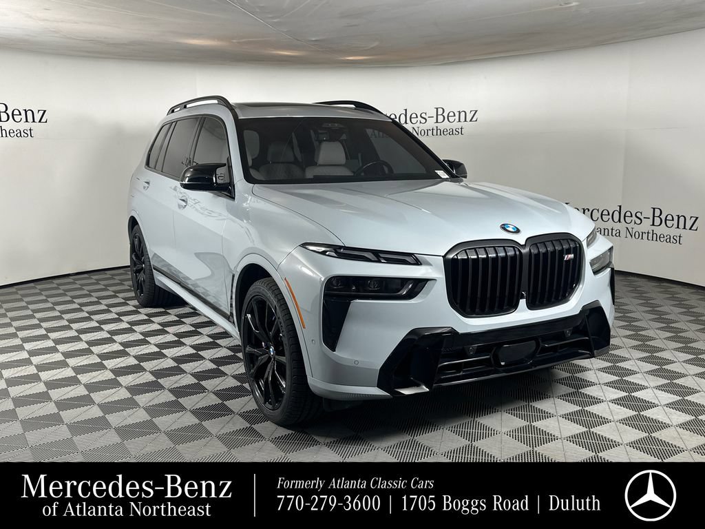 Used 2024 BMW X7 M60i w/ Executive Package AWD/4WD video 1