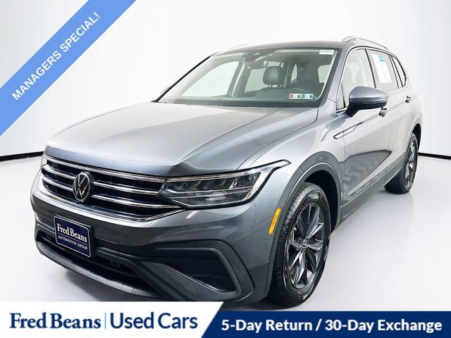 Used 2023 Volkswagen Tiguan SE image 3