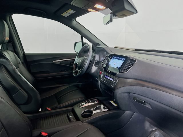 Used 2022 Honda Passport TrailSport image 9