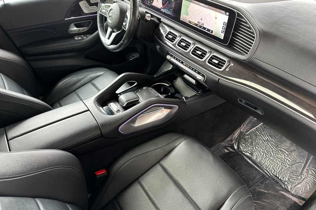 Used 2022 Mercedes-Benz GLS 450 4MATIC image 17