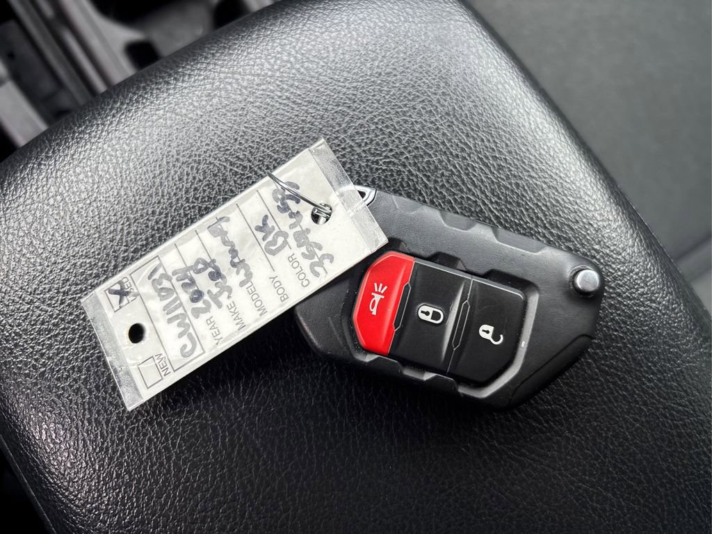 Used 2024 Jeep Wrangler Sport S image 35