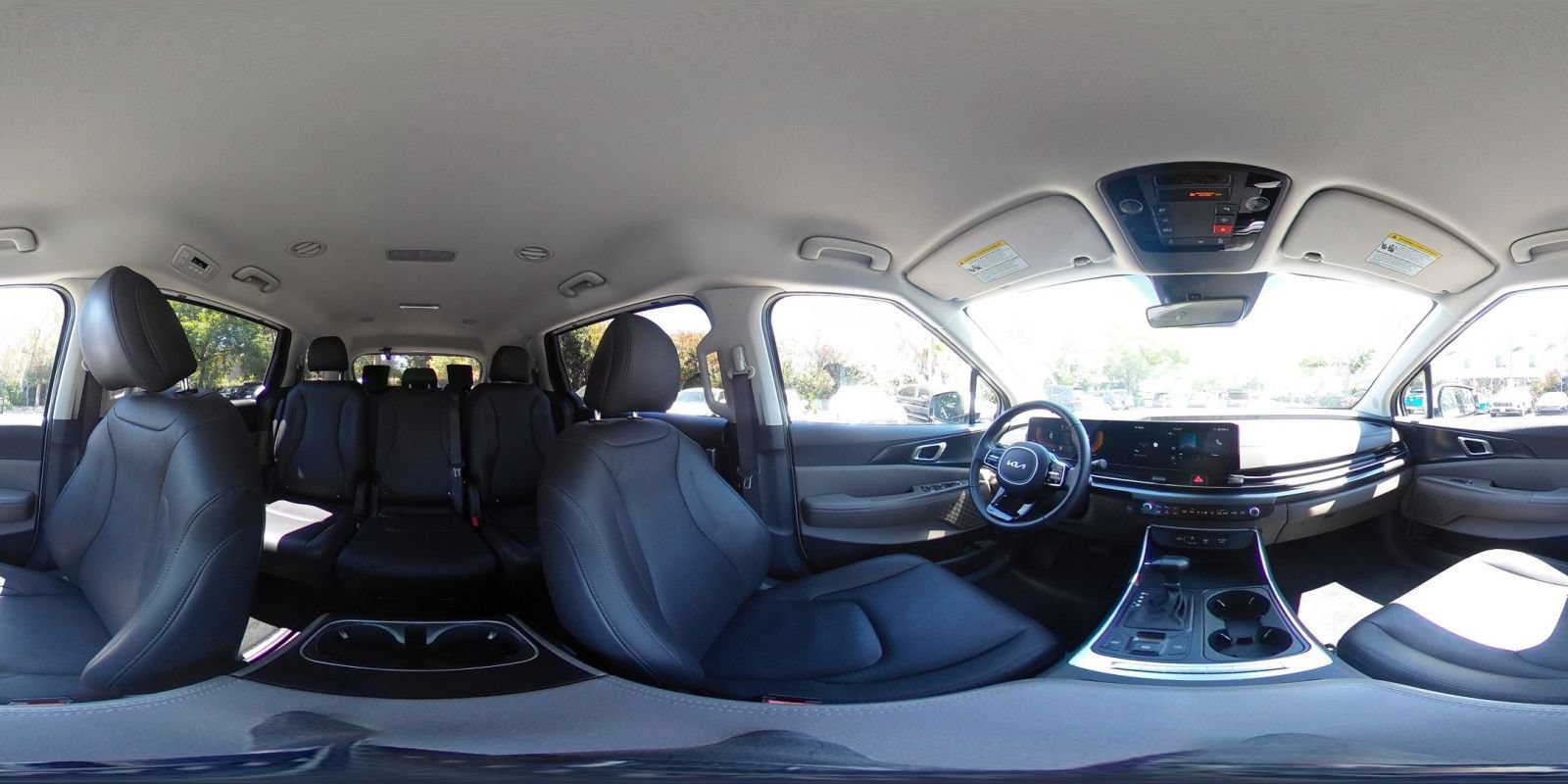 Used 2026 Kia Carnival FWD image 45