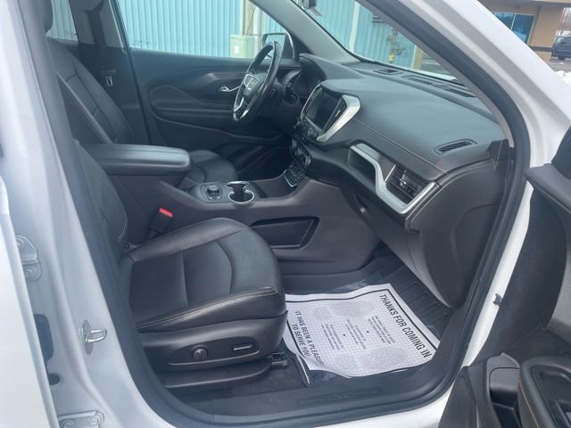 Used 2021 GMC Terrain SLT image 25