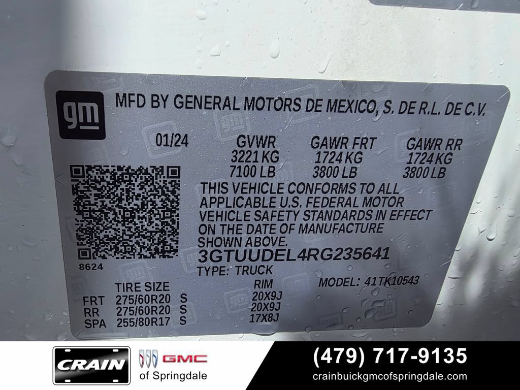 Used 2024 GMC Sierra 1500 SLT w/ SLT Premium Plus Package AWD/4WD image 33