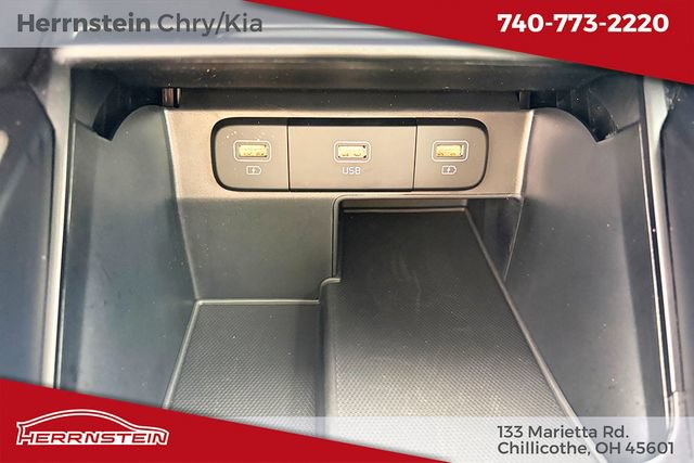 Used 2022 Kia Sorento S w/ Panoramic Sunroof Package AWD/4WD image 19