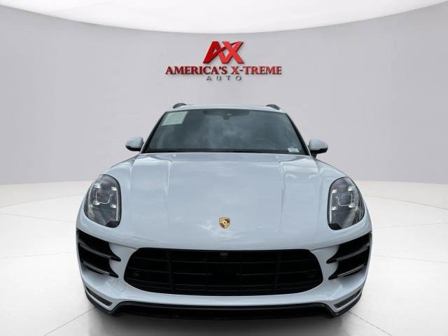 Used 2017 Porsche Macan Turbo AWD/4WD image 9
