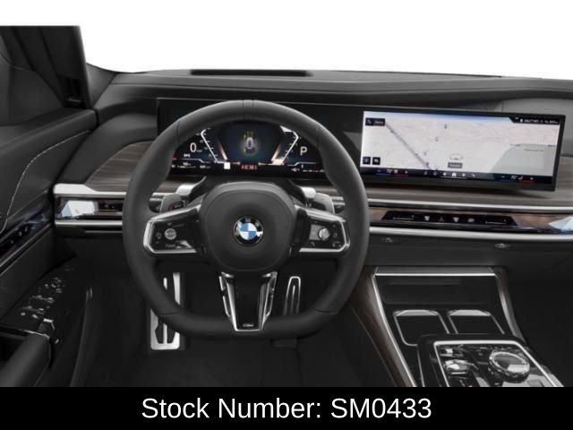 New 2026 BMW 760i xDrive image 7
