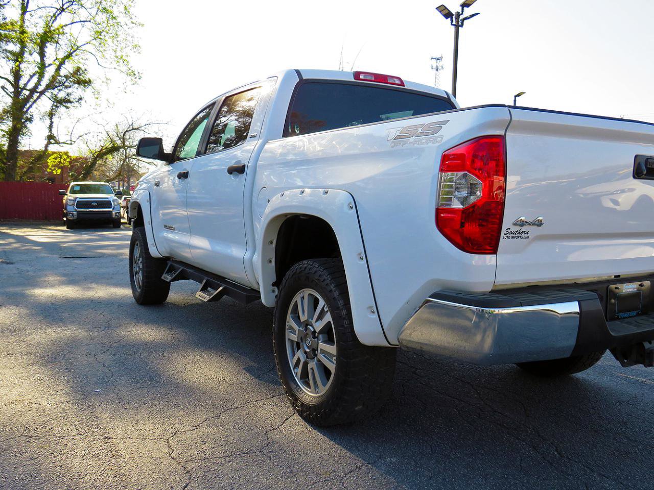 Used 2014 Toyota Tundra SR5 w/ SR5 Upgrade Package image 36