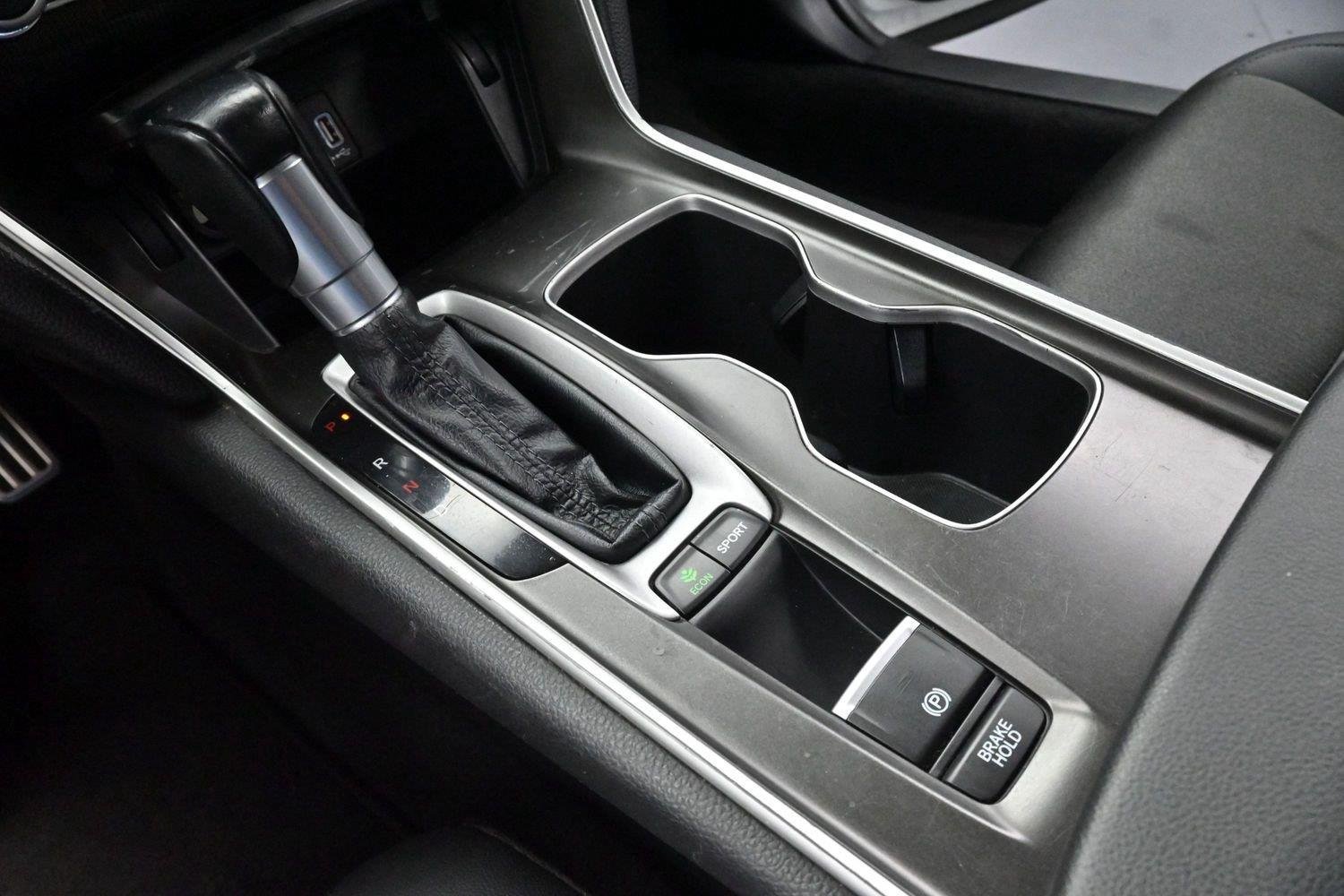 Used 2020 Honda Accord Sport image 25