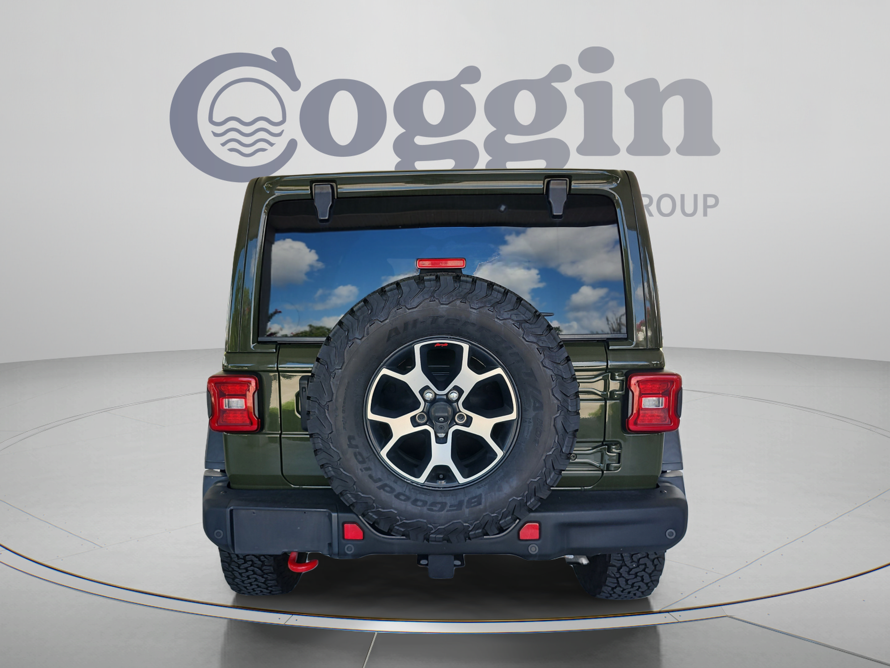 Used 2022 Jeep Wrangler Unlimited Rubicon w/ Steel Bumper Group AWD/4WD image 4