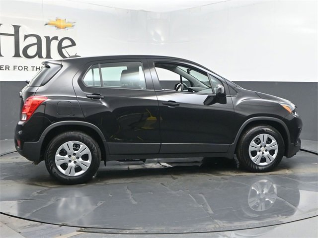 Used 2019 Chevrolet Trax LS image 36