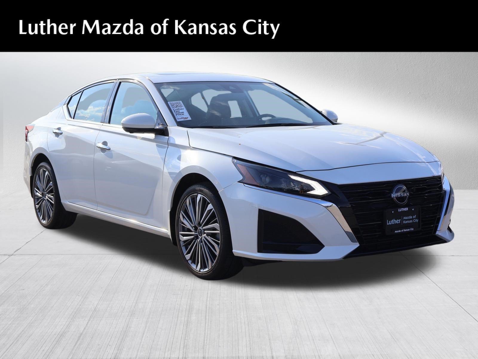 Used 2023 Nissan Altima 2.5 SL