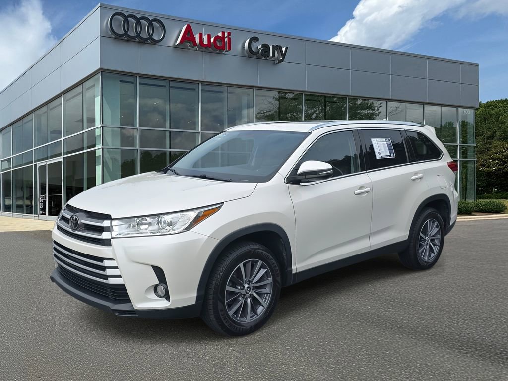 Used 2019 Toyota Highlander XLE