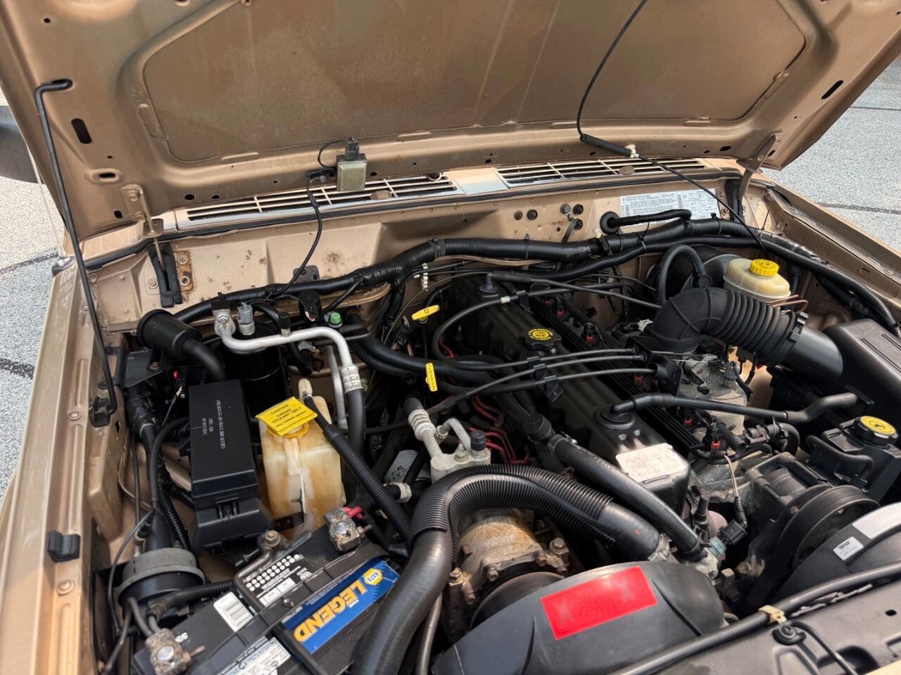 Used 1999 Jeep Cherokee Classic image 91