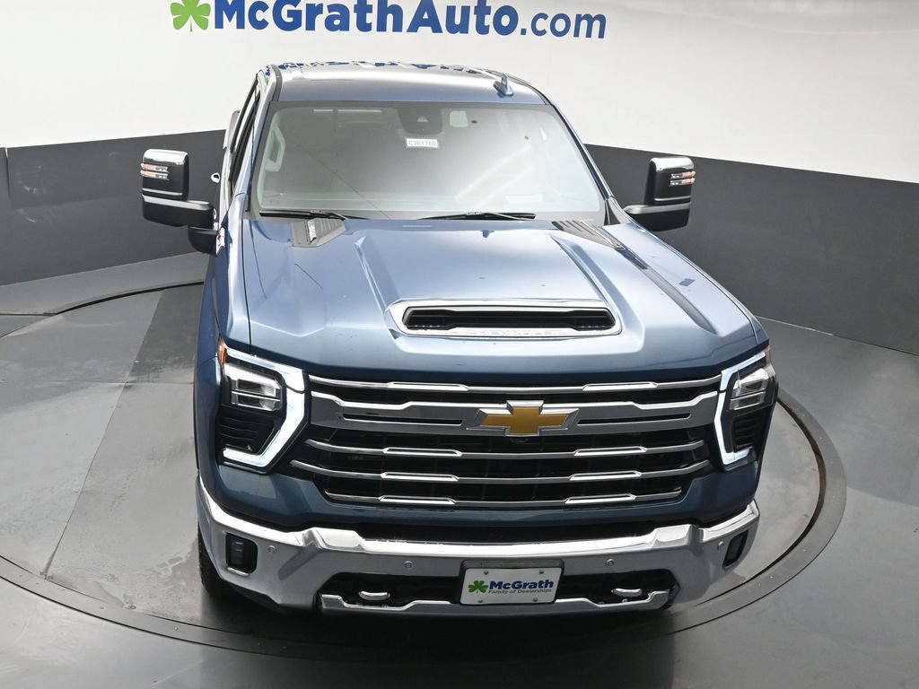 New 2026 Chevrolet Silverado 2500 LTZ w/ LTZ Plus Package AWD/4WD image 28