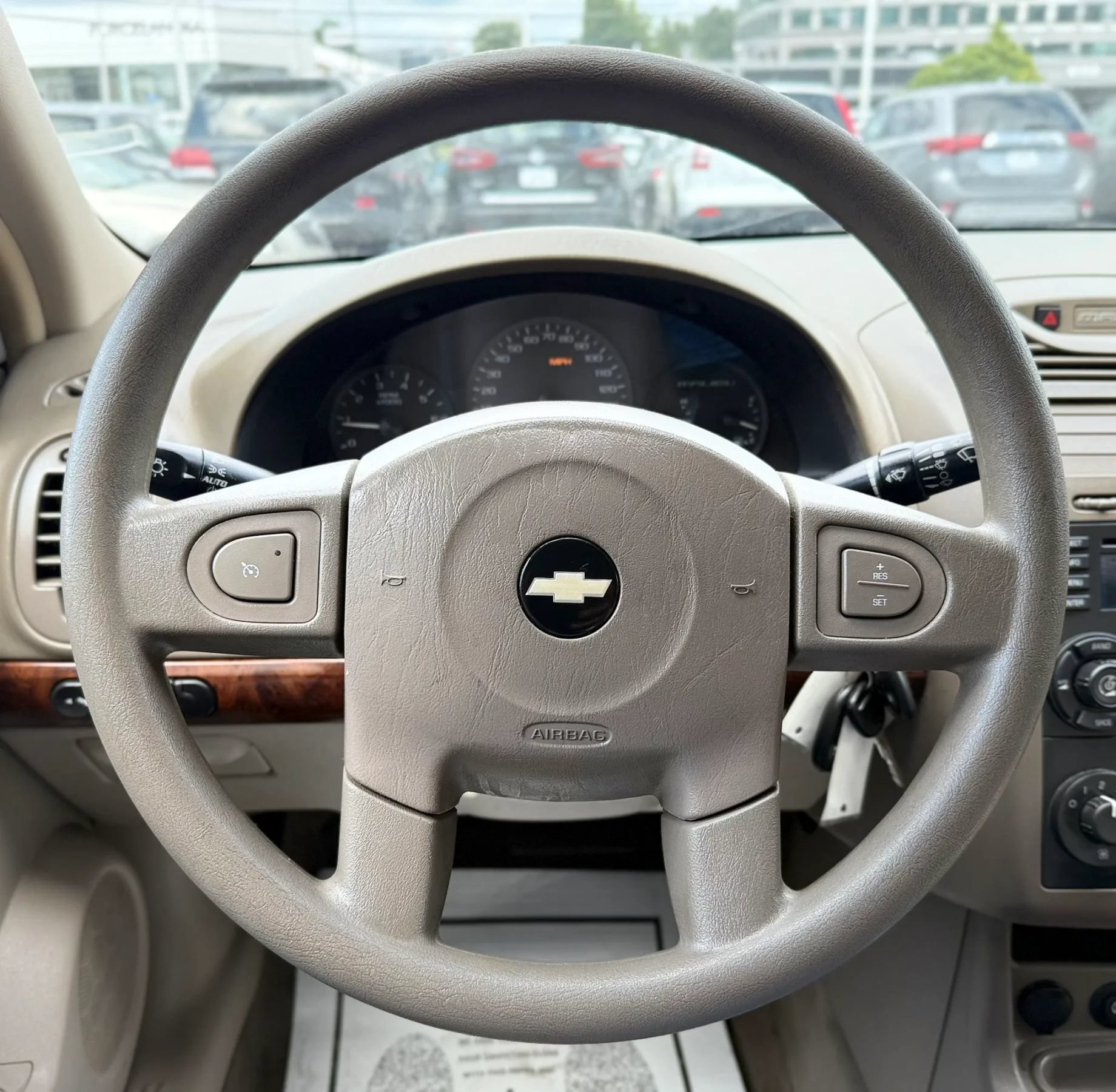 Used 2004 Chevrolet Malibu LS w/ Preferred Equipment Group FWD image 12