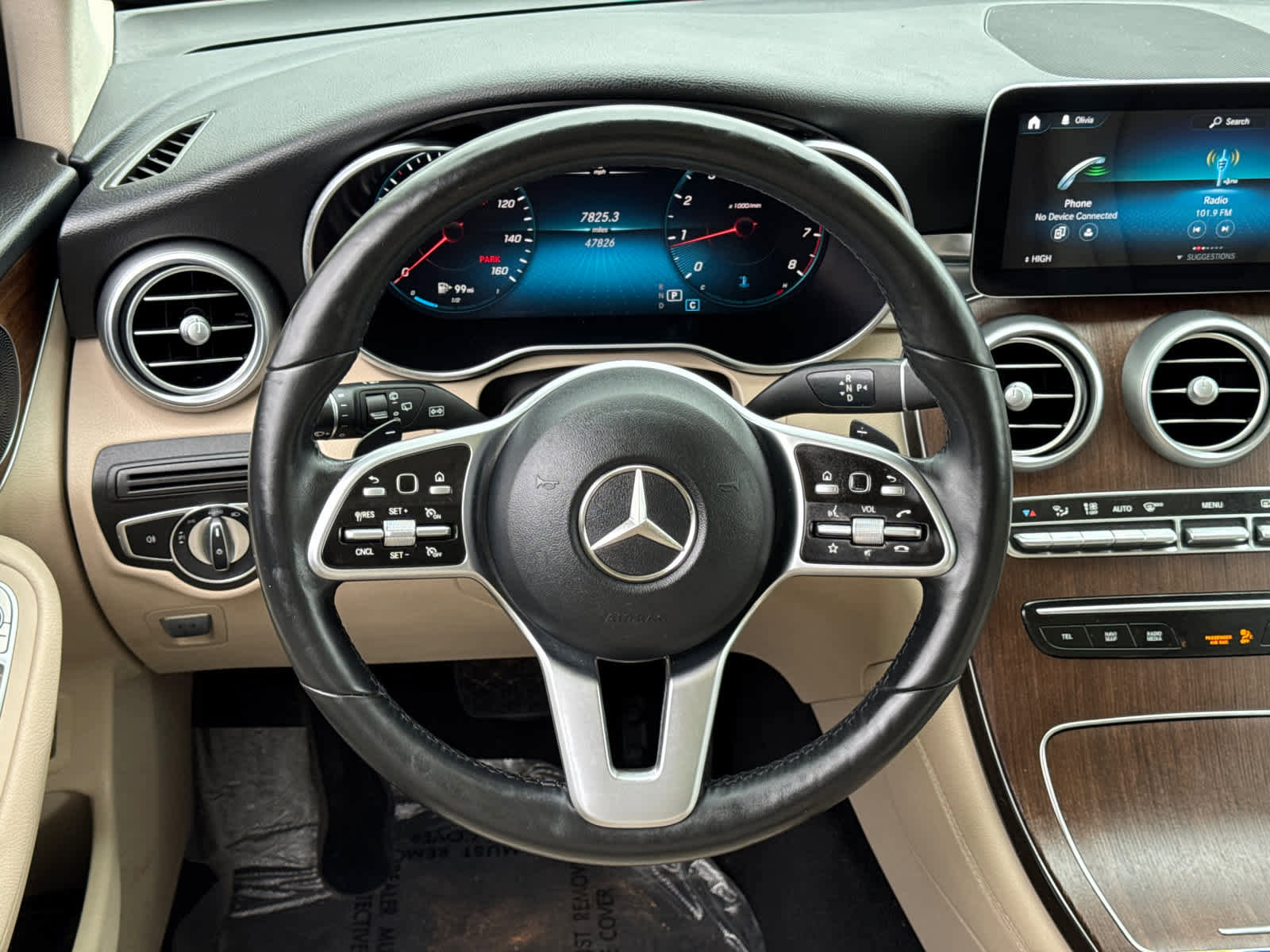 Used 2021 Mercedes-Benz GLC 300 4MATIC image 17