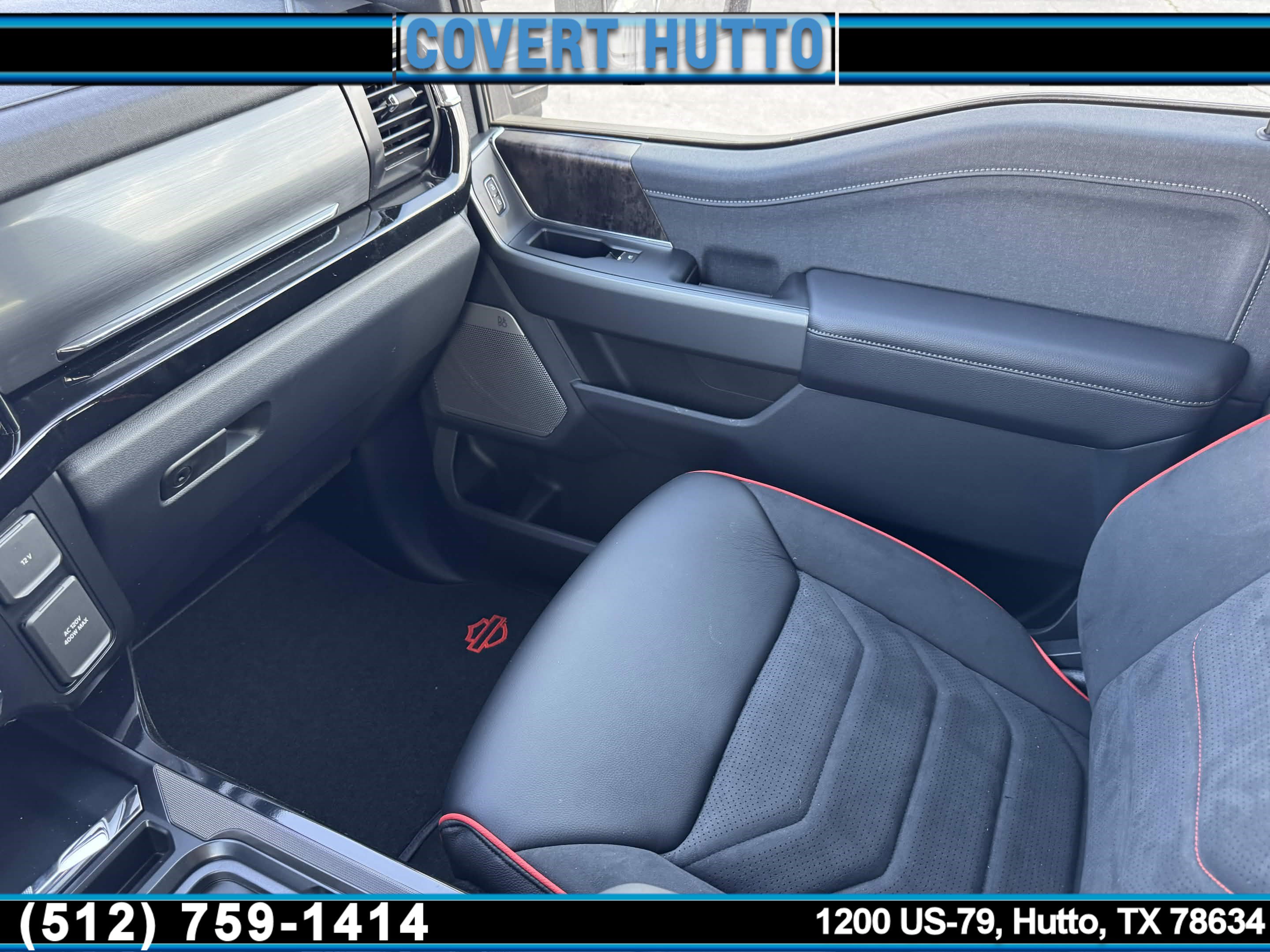 New 2026 Ford F250 Lariat w/ Black Appearance Package image 30