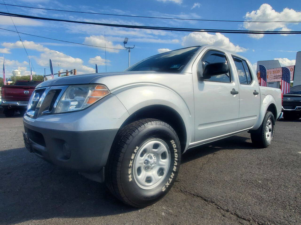 Used 2015 Nissan Frontier S image 1