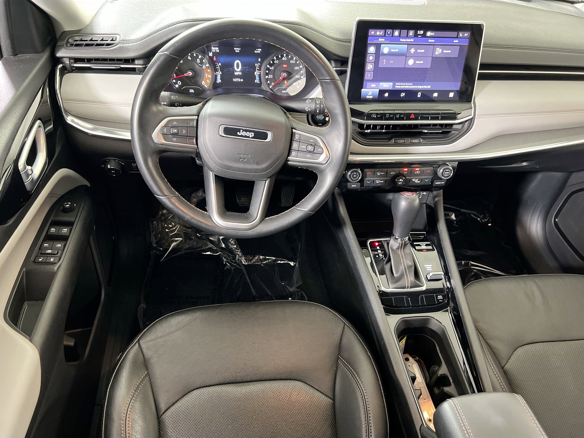 Used 2022 Jeep Compass Limited image 21