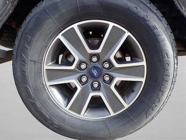 Used 2015 Ford F150 XLT w/ Equipment Group 302A Luxury image 7