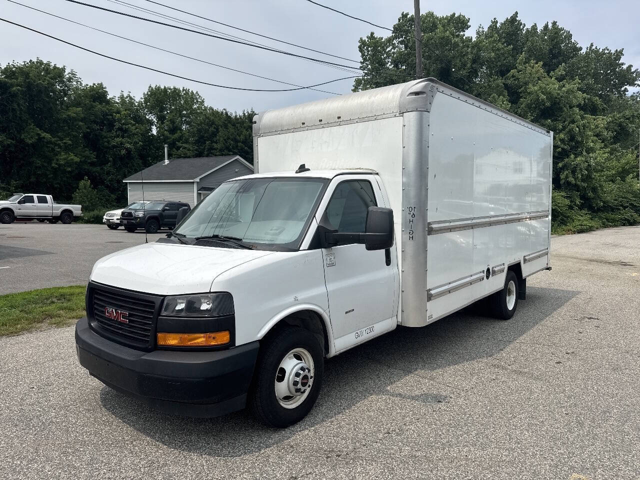 Used 2021 GMC Savana 3500 Extended w/ Power Convenience Package RWD image 4