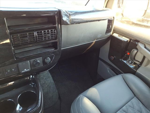 New 2026 GMC Savana 2500 w/ Driver Convenience Package image 36